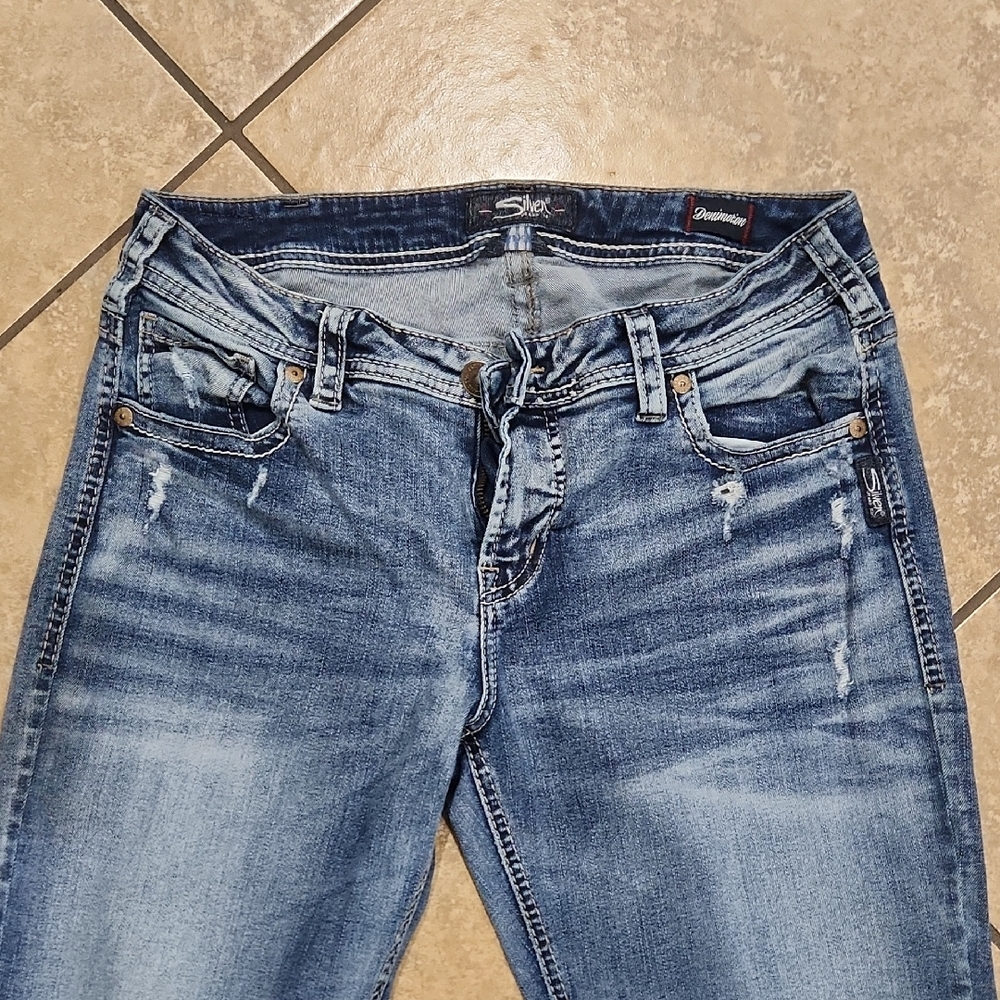 Silver Jeans Women's Suki Mid Rise Slim Bootcut
